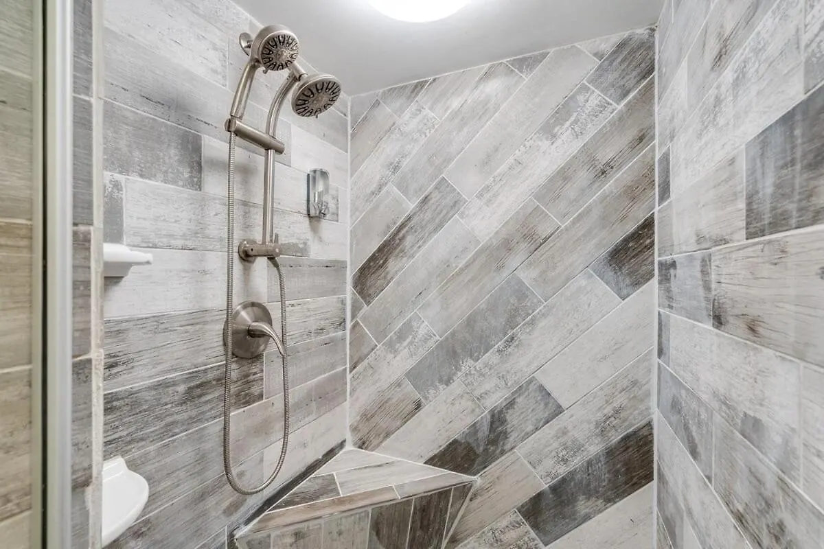 7131 Sunset Ave - Cottage By The Sea With Pool بنما سيتي بيتش بيت للعطل